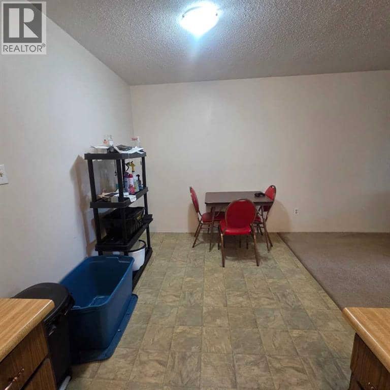 304B, 5611 9 Avenue, Edson, photo 8
