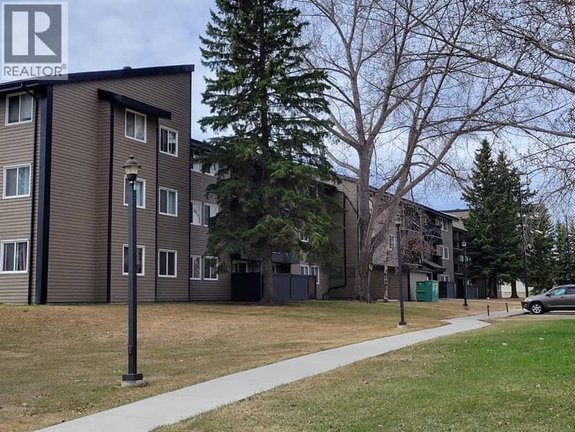 304B, 5611 9 Avenue, Edson