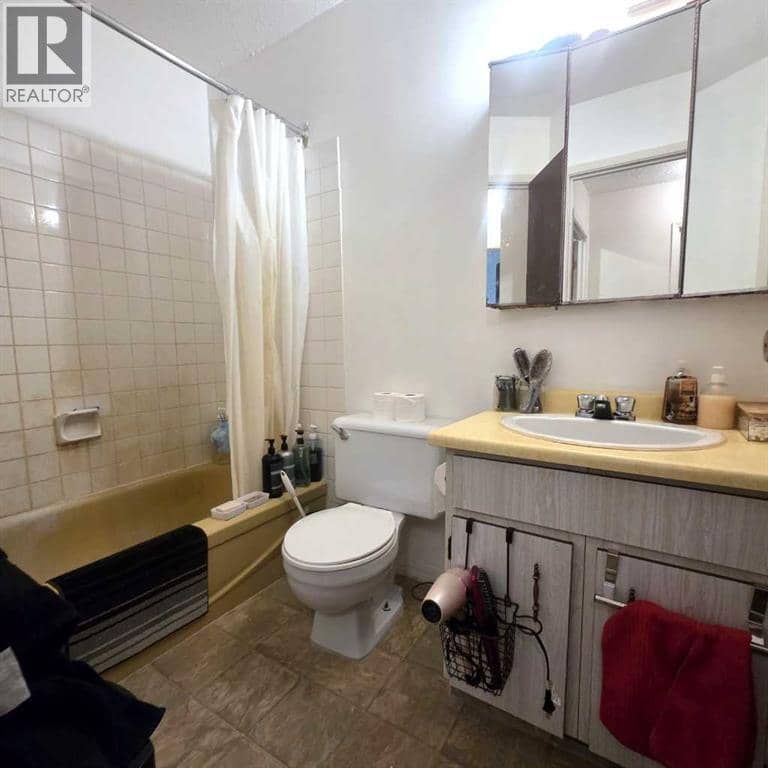 304B, 5611 9 Avenue — photo 20 of 32