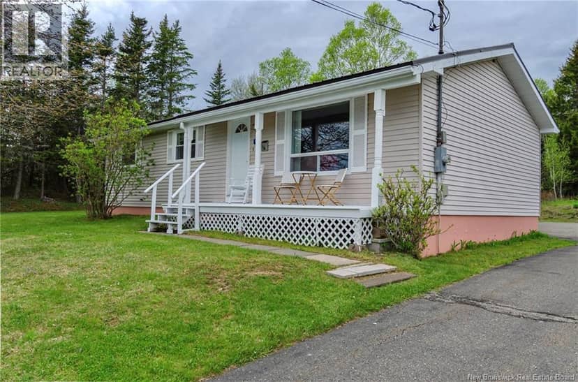 16 Armstrong Crescent, St. George, photo 3