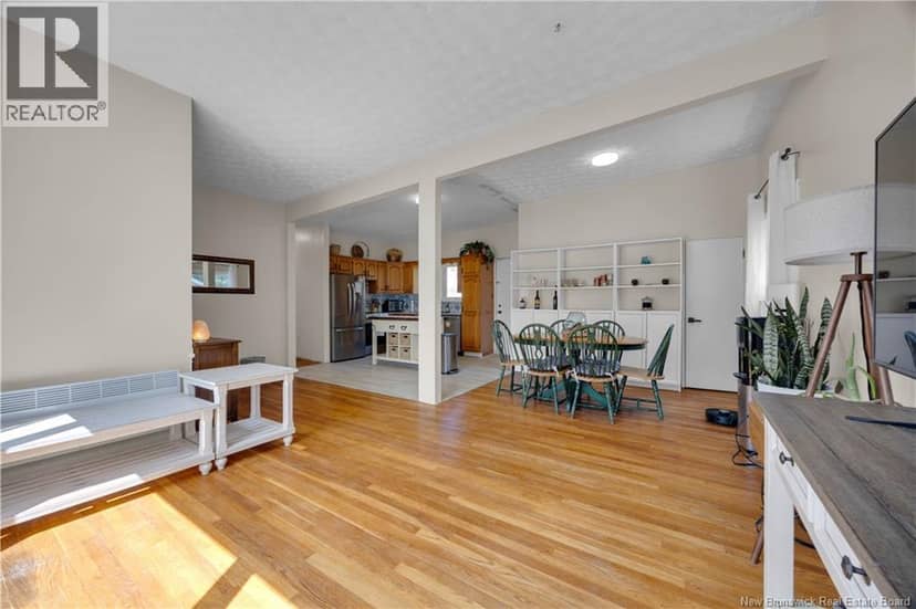 96 Woodward Avenue — photo 7 of 29