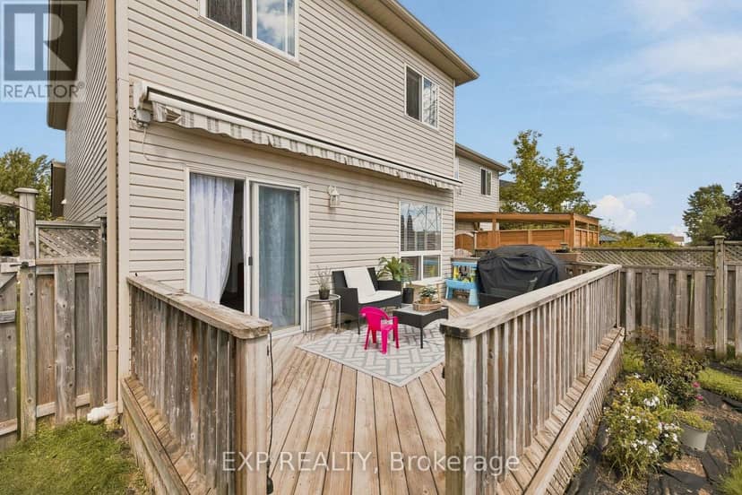 116 Henhoeffer Crescent — photo 24 of 33