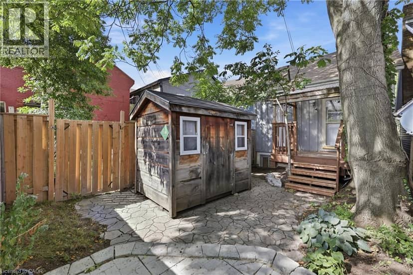 128 ROBERT Street — photo 29 of 36