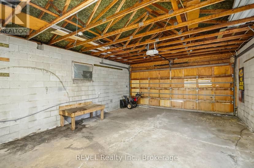 2324 Centre Street — photo 36 of 36