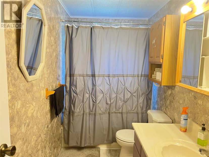 49 Southshore Drive — photo 16 of 21