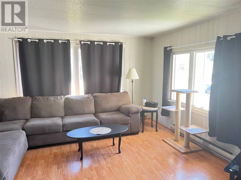 49 Southshore Drive — photo 4 of 21