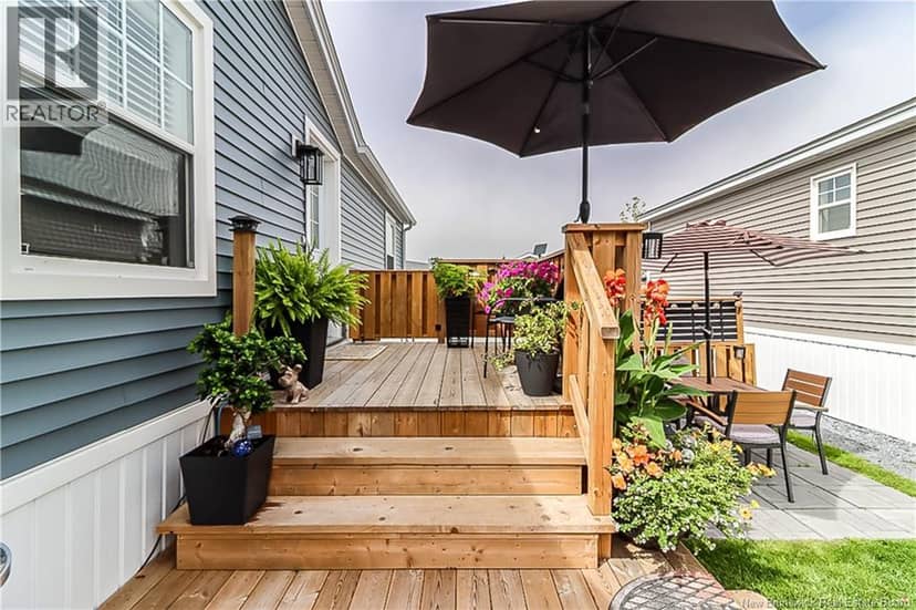 12 Gull Street — photo 2 of 29