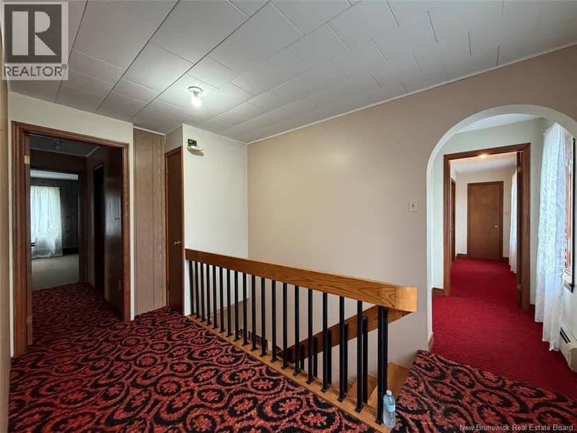 2371 Commerciale Street — photo 19 of 40