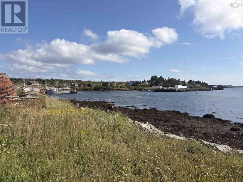 102 South Side Petit De Grat Road, Alderney Point