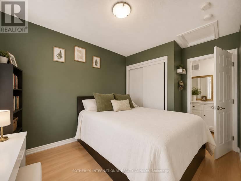 71 Daniele Crescent — photo 13 of 25