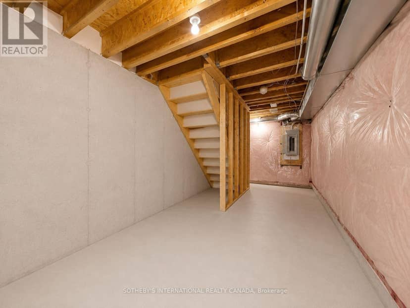 71 Daniele Crescent — photo 19 of 25
