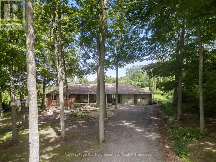 29 Edgewater Drive — photo 2 of 40