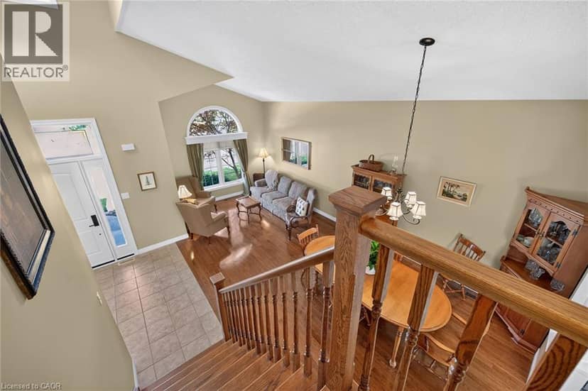 10 BALVENIE Boulevard — photo 19 of 40