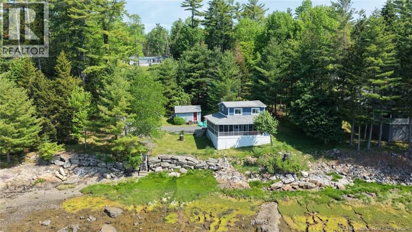 12 Bayview Drive — photo 1 of 40