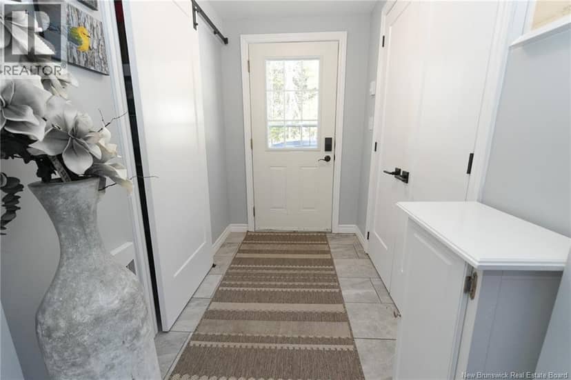 12 Bayview Drive — photo 11 of 40