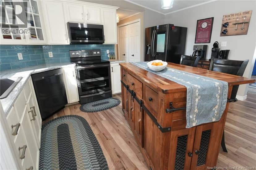 12 Bayview Drive — photo 20 of 40