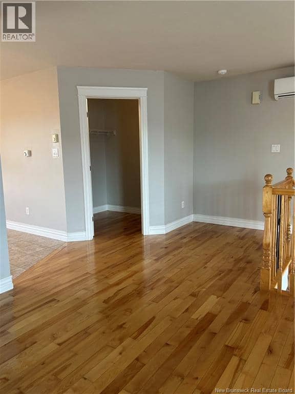 106 Lakeburn Avenue — photo 16 of 40