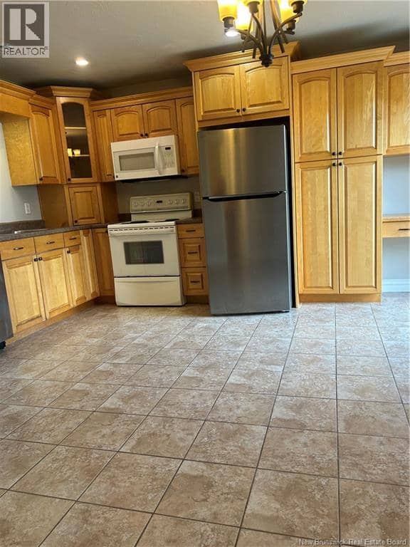 106 Lakeburn Avenue — photo 22 of 40