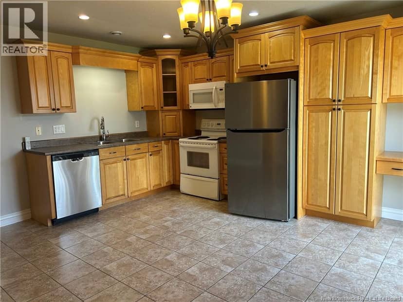 106 Lakeburn Avenue — photo 24 of 40