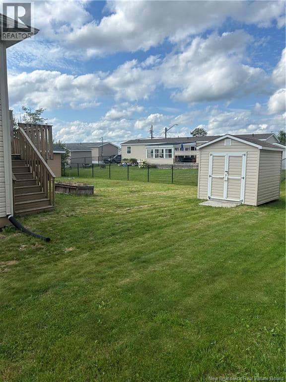 106 Lakeburn Avenue — photo 5 of 40