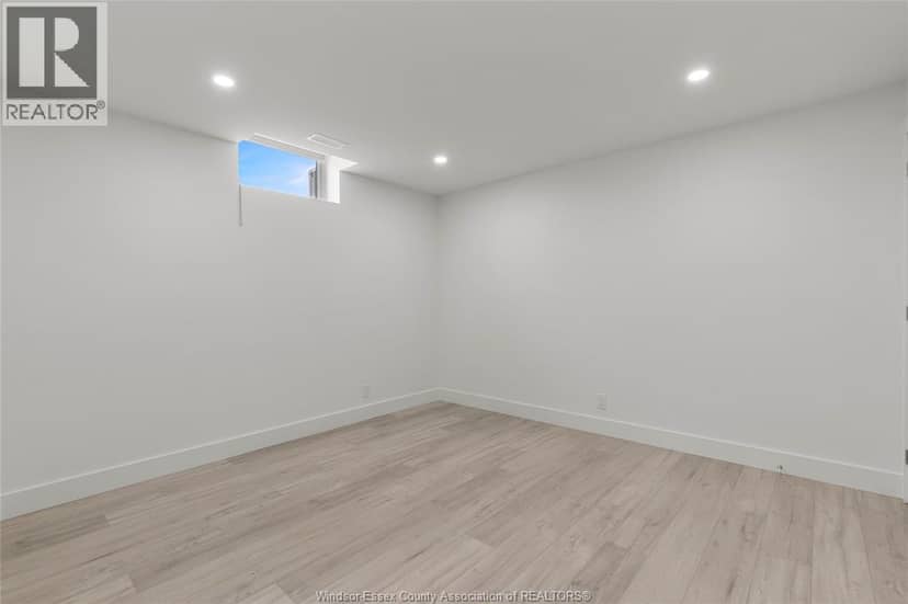 13 Eagle Street — photo 22 of 24