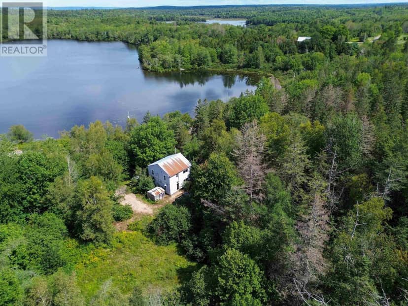 1002 West Dalhousie Road, Lake La Rose, photo 3