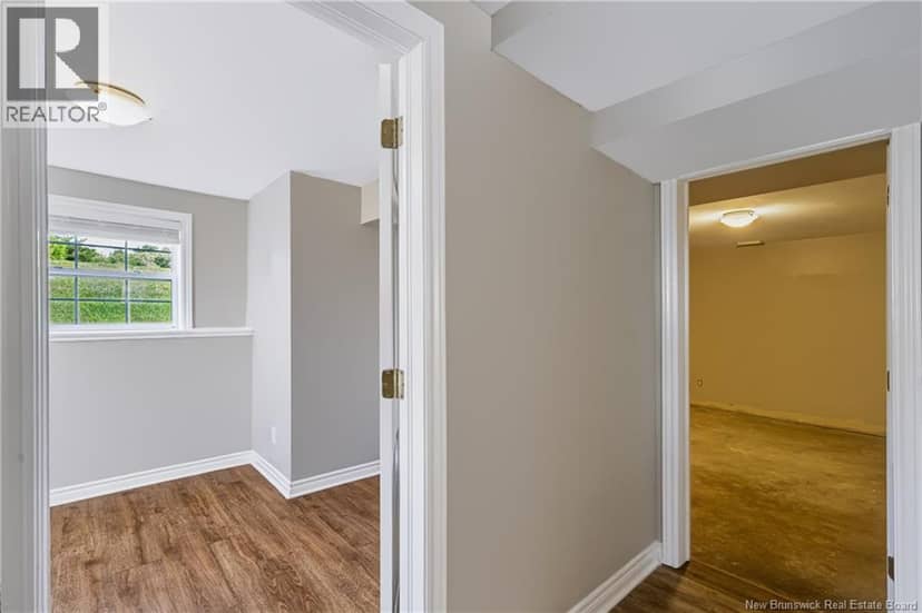 33 Hallihan Drive — photo 33 of 40