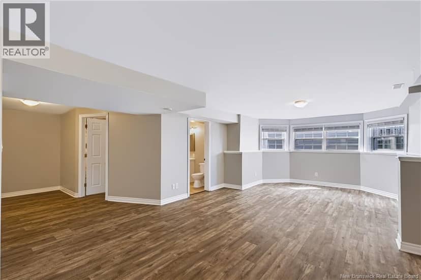 33 Hallihan Drive — photo 25 of 40
