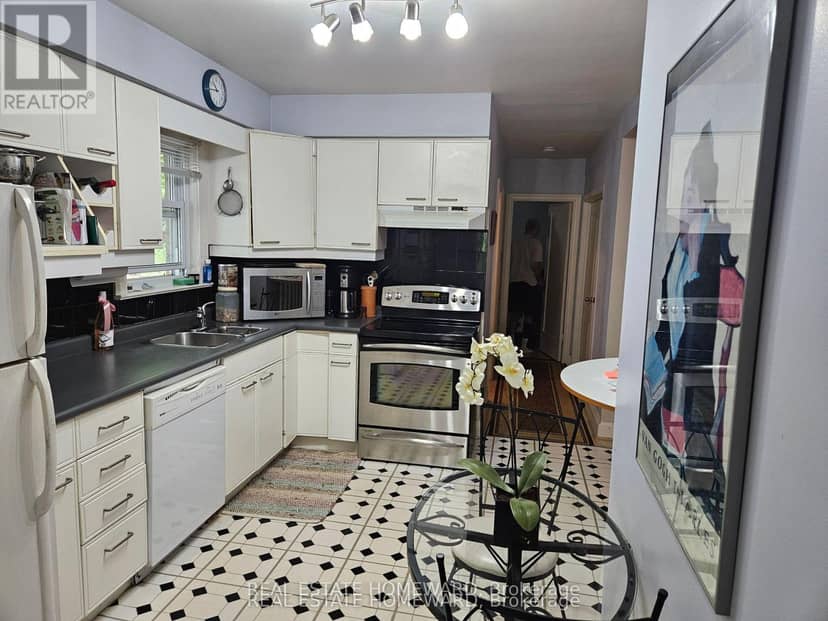28 Glen Echo Road, Toronto, photo 5