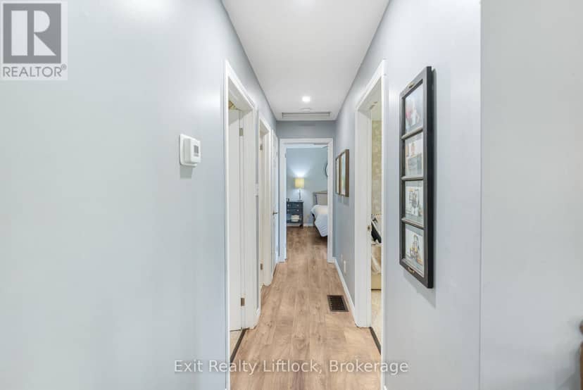664 Brick Road — photo 12 of 30