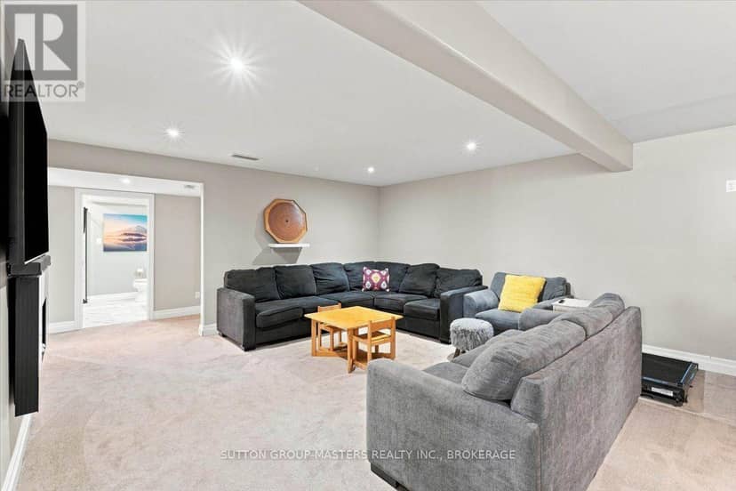 49 Aspen Drive — photo 25 of 39