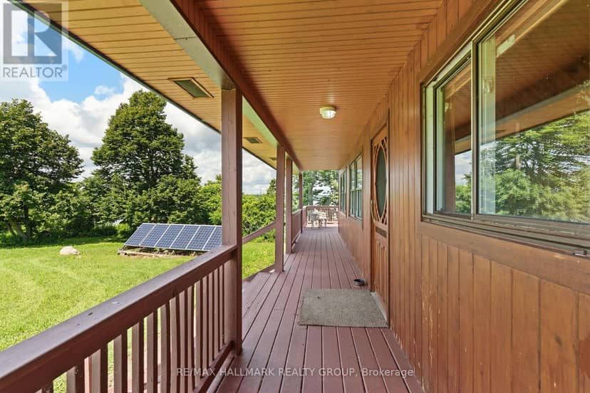 0 Corn Island, Front of Yonge, photo 3