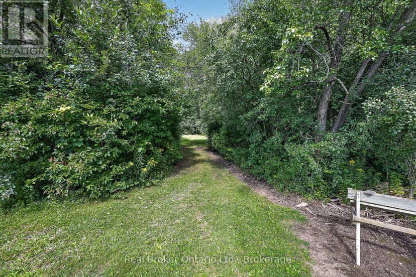 785729 Oxford Road 33 Road — photo 40 of 40