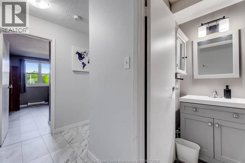 12 Montgomery Unit# A107, Wallaceburg, photo 2