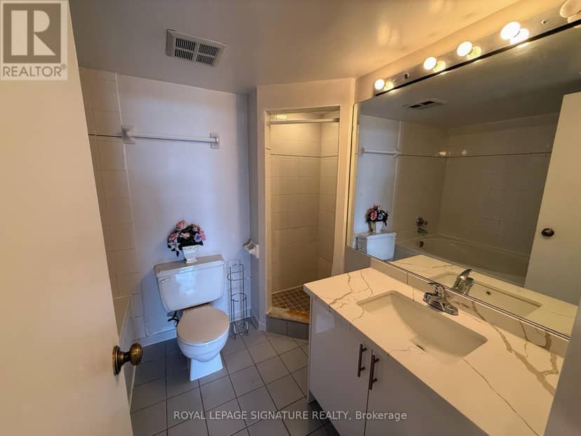 407 - 3 Rowntree Road — photo 15 of 16