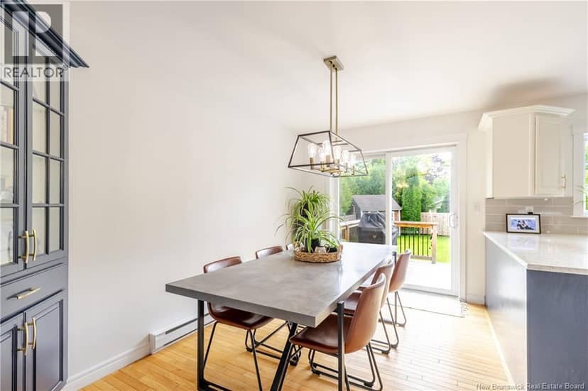 16 Hartford Lane — photo 10 of 40
