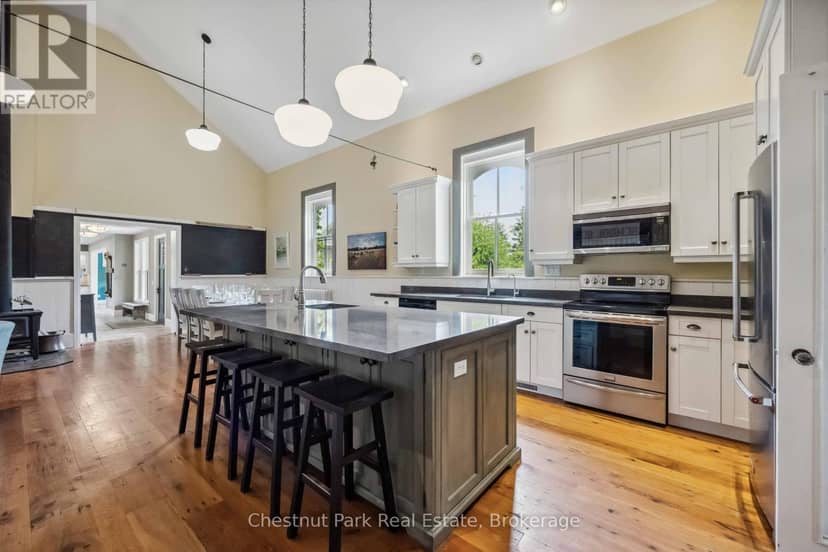553763 Road 55 — photo 15 of 40