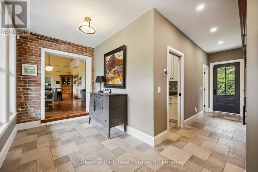 553763 Road 55 — photo 9 of 40