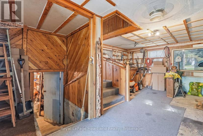 31 Louise Street — photo 28 of 40