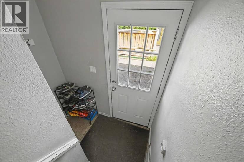 7208 99A Street, Grande Prairie, photo 2