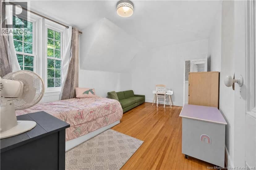 532 King George HWY — photo 26 of 32