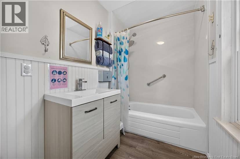 532 King George HWY — photo 20 of 32