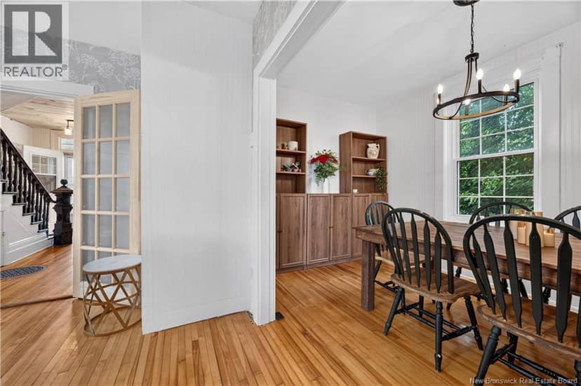 532 King George HWY — photo 11 of 32