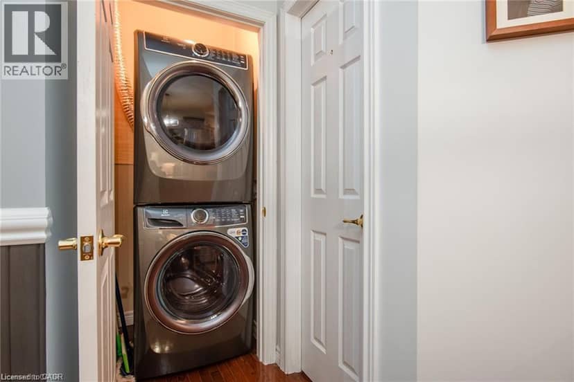 44 LIVINGSTON Boulevard Unit# 11 — photo 32 of 40