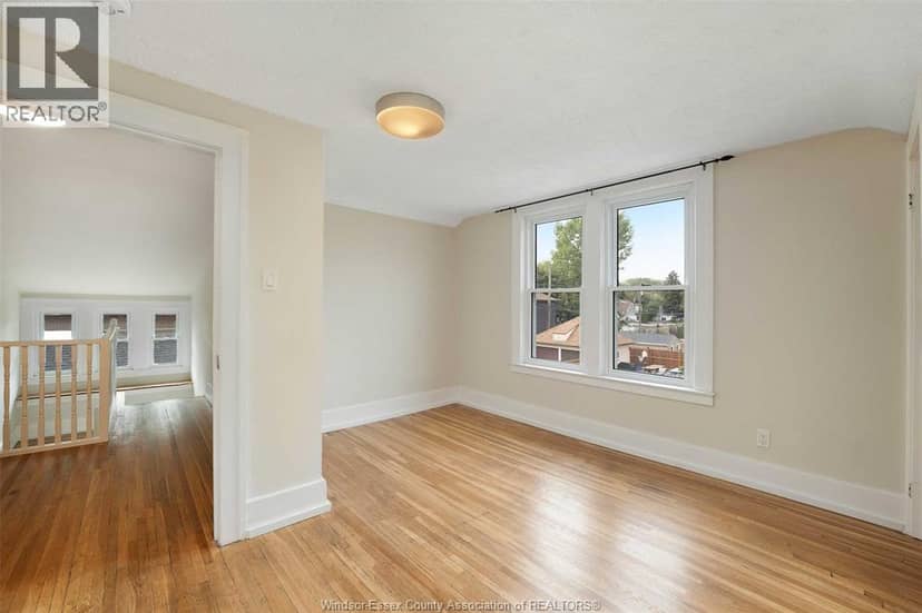 1605 Dougall Avenue — photo 20 of 29
