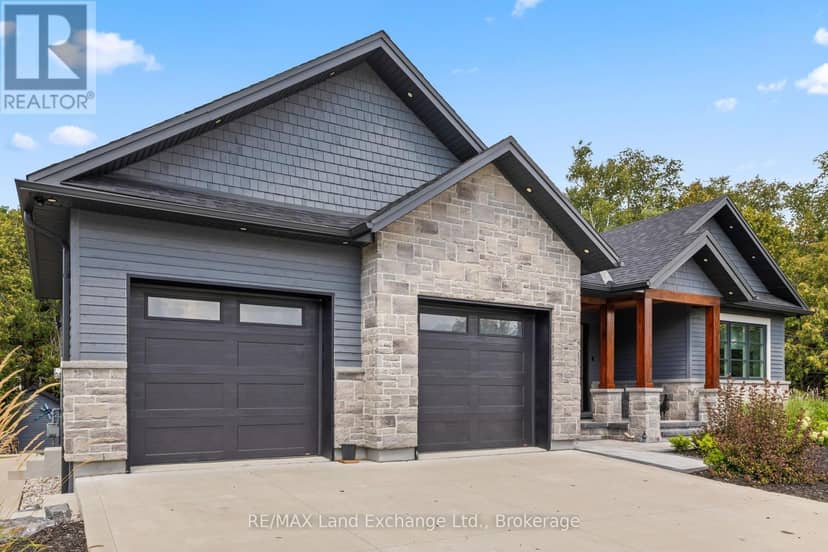 9 Lakeside Woods Crescent — photo 7 of 40