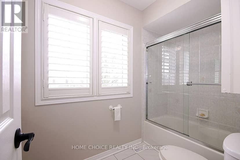 155 Hollandview Trail — photo 17 of 26