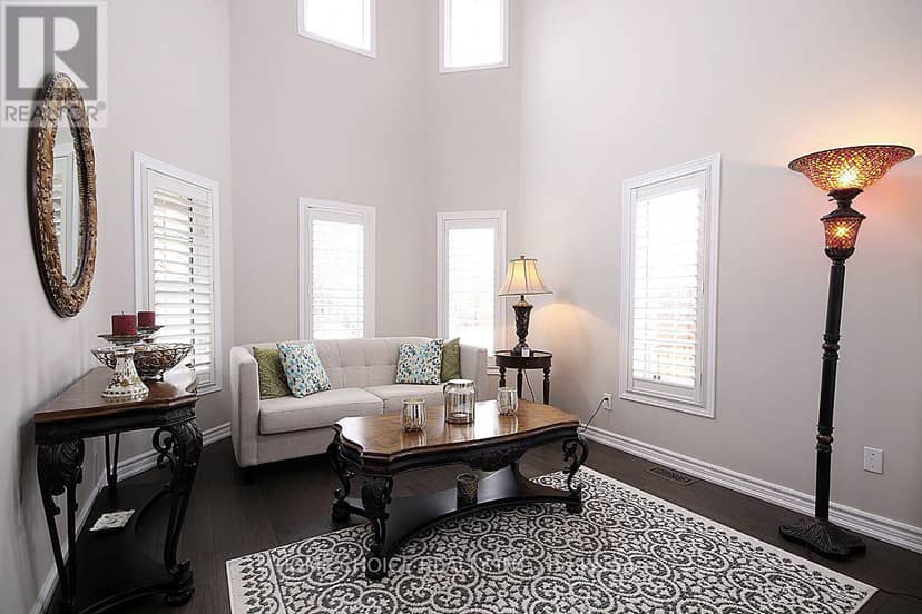 155 Hollandview Trail — photo 9 of 26