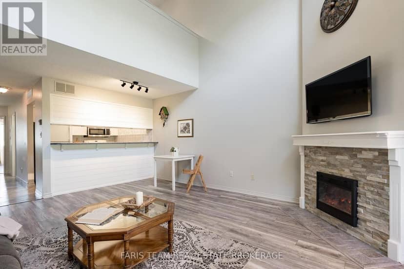 16 - 21 Laguna Parkway — photo 12 of 29