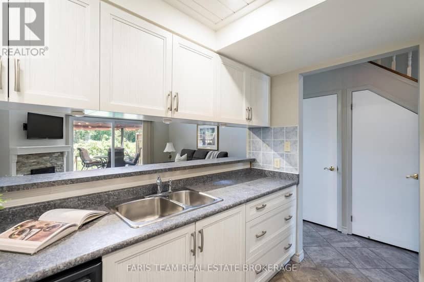 16 - 21 Laguna Parkway, Ramara, photo 7